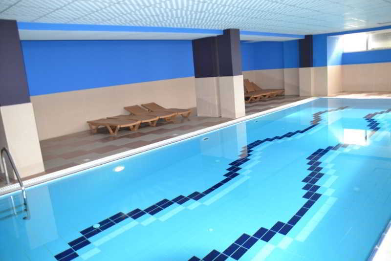 Hotel Vila Aeroport Rinas Eksteriør billede
