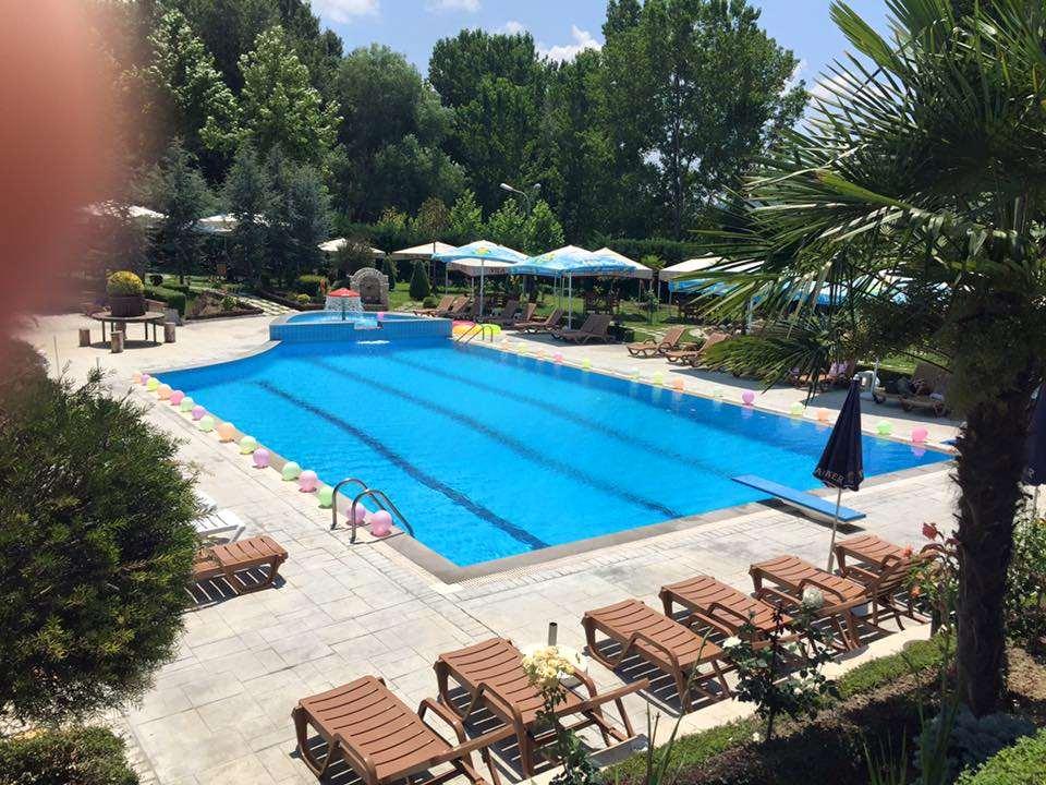 Hotel Vila Aeroport Rinas Faciliteter billede